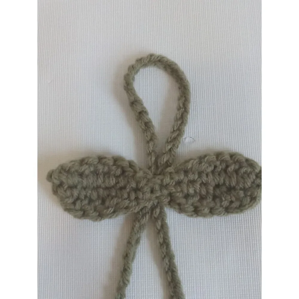 Handmade Crochet Acrylic Lily of the Valley Adjustable Hanging Vine Decoration